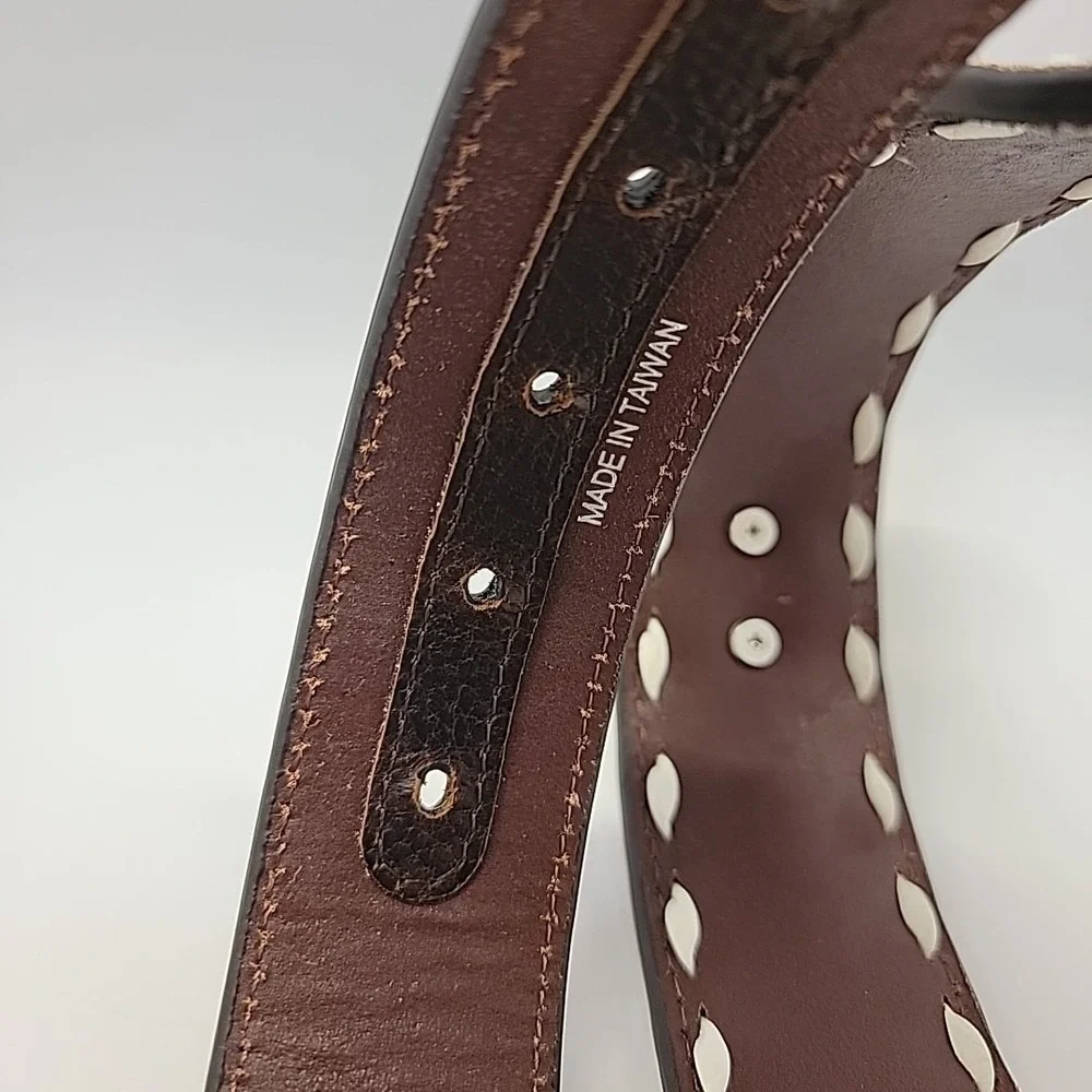 Nocona Belt Co. Silver Western Belt Size‎ 32 Two-tone Leather Brown Star Concho